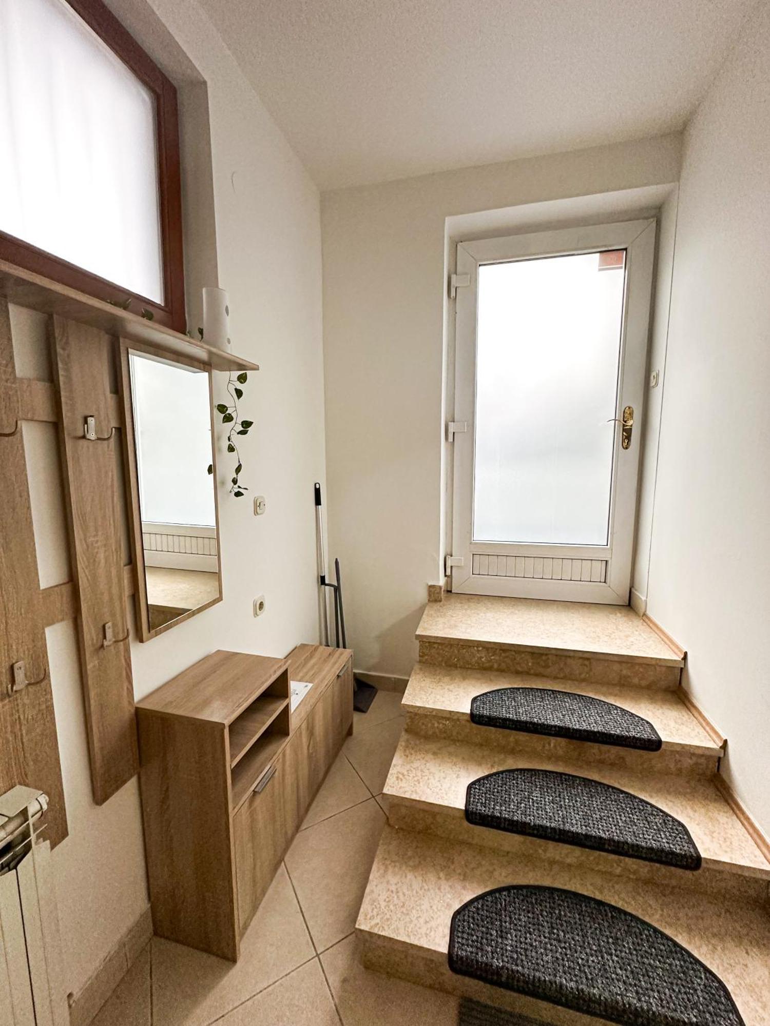 Studio Lana-Near The City Center With Parking Apartman Zágráb Kültér fotó